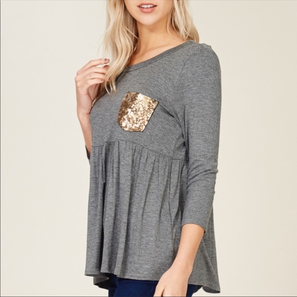 Gray Sequin pocket top - Picture 3 of 6